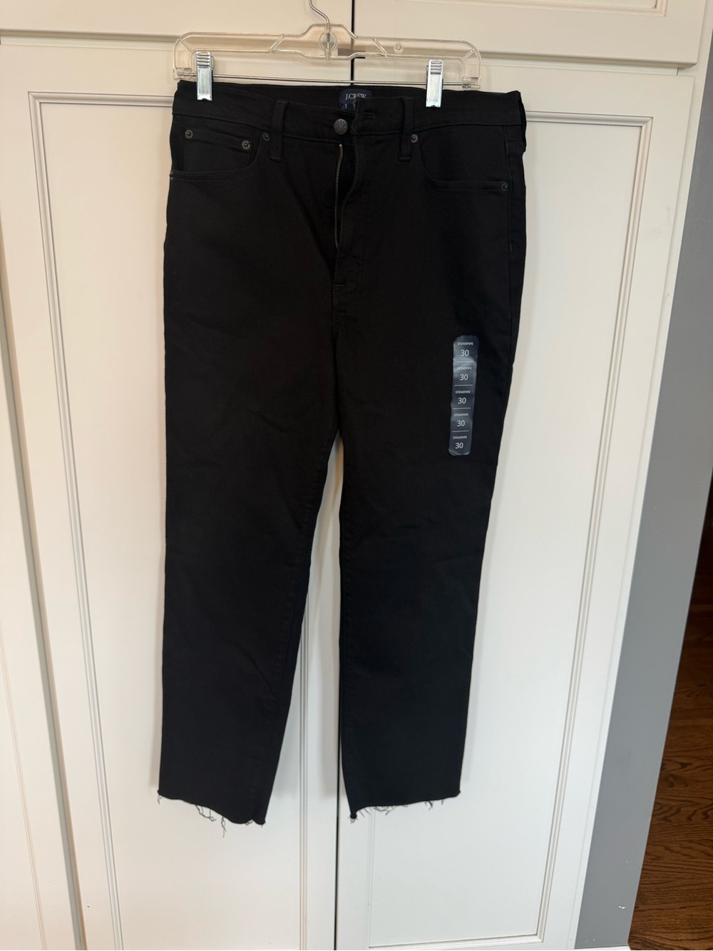 J.Crew Women’s Stovepipe Signature Stretch Black Jeans NWT Size 30 Raw Hem